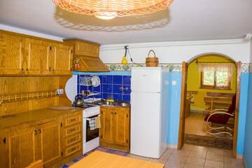 Фото номера Cемейный номер с собственной ванной комнатой Проживание в семье Hacjenda - Apartamenty i Pokoje Gościnne г. Чарна-Гура 13